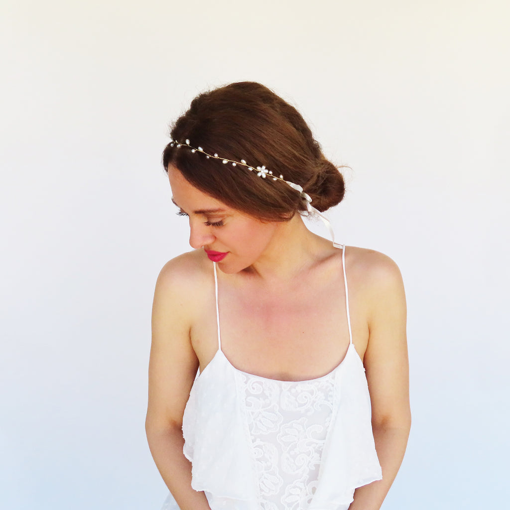 simple headband for bride with pearls